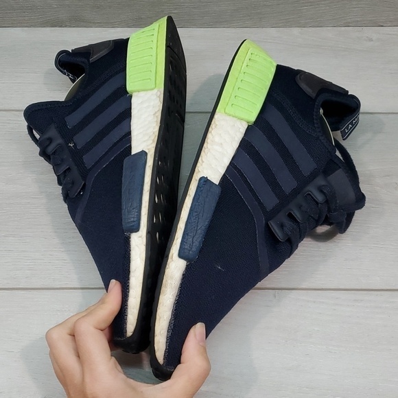 Adidas Ultraboost Mens NMD R1 Outdoor Athletic Running Sneakers shoes sz 10 main image 7